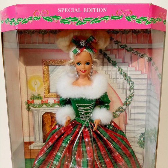 Winter's Eve Barbie #13613  Vintage 1994  NRFB  Plaid Gown   Doll-Mint   Box-VGC - Picture 9 of 11